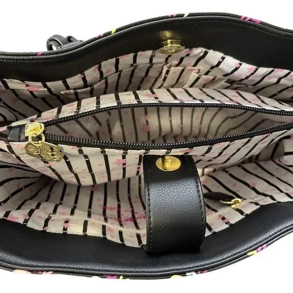 Betsey Johnson Luv Multicolor Bag Lips Kisses Crossbody Purse Cloud/Rainbow Tag - Picture 5 of 16